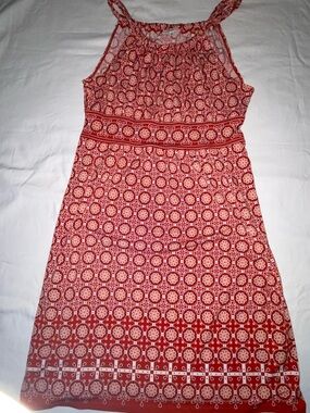 Max Studio Red and White Printed Midi Dress with Gathered Neck